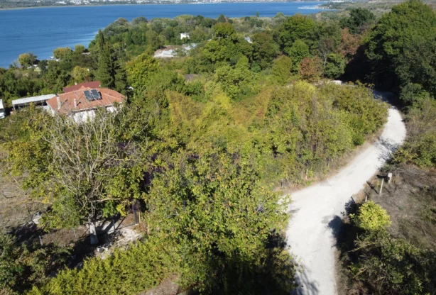 Агенция за недвижими имоти - Имоти Премиер - имот - 1076399, Цена: 60000 EUR