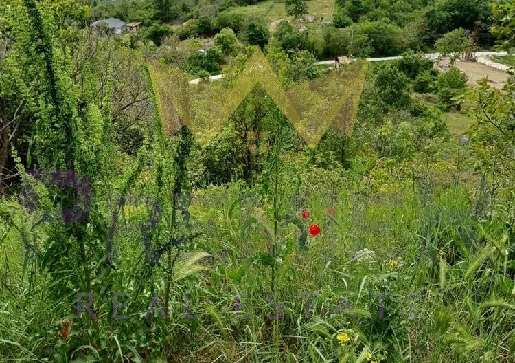 Парцел в м-т Сълзица, гр. Варна - - снимка 1 - Имоти Премиер