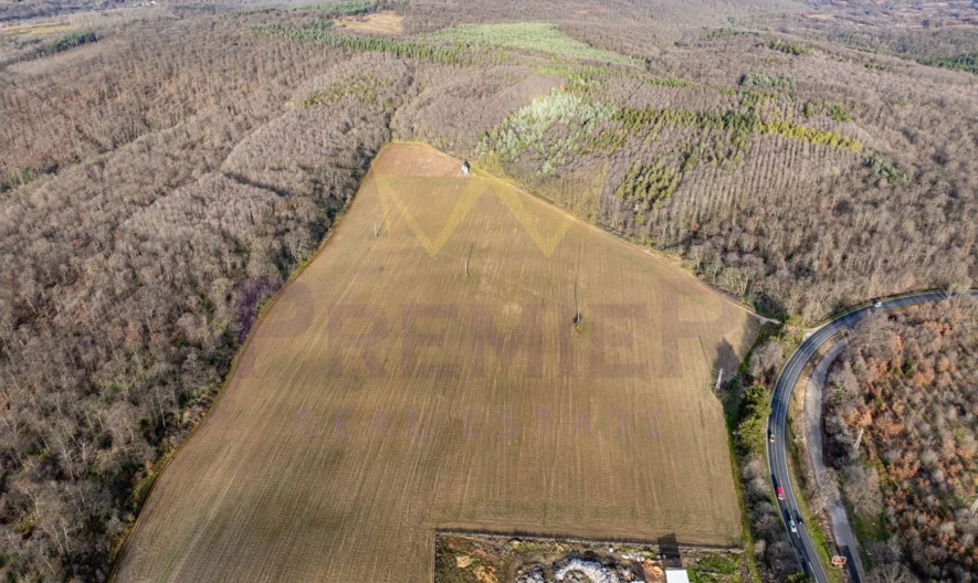 Парцел в м-т Яйлаалан, с .Приселци -  - снимка 16 - Имоти Премиер