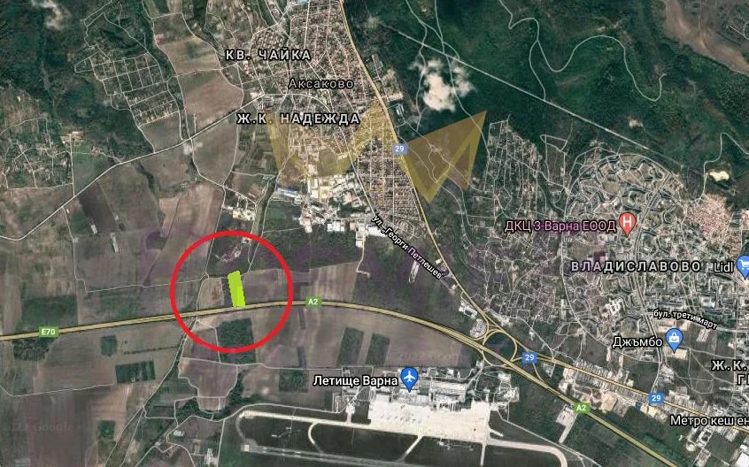 Парцел в района на Аксаково -  - снимка 1 - Имоти Премиер