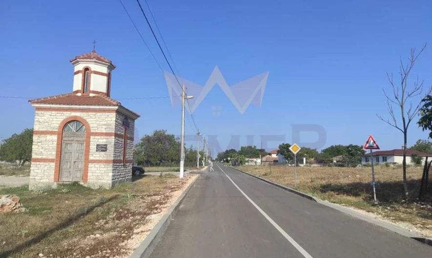 парцел в с. Божурище -  - снимка 1 - Имоти Премиер