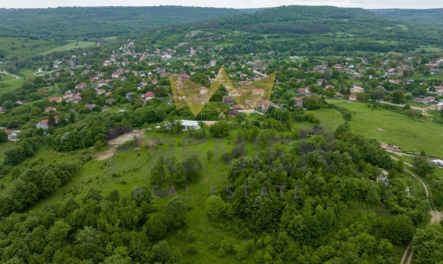 Парцел в с. Долище - - снимка 2 - Имоти Премиер