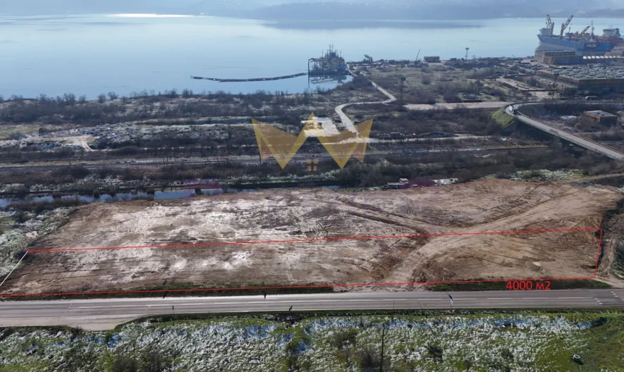 Парцел в с. Езерово -  - снимка 1 - Имоти Премиер