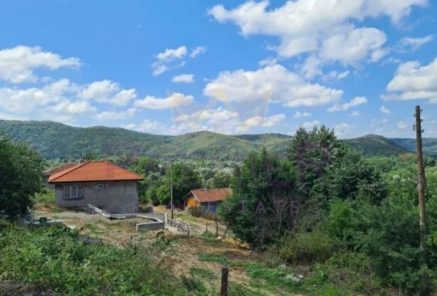 Агенция за недвижими имоти - Имоти Премиер - имот - 1180791, Цена: 18000 EUR