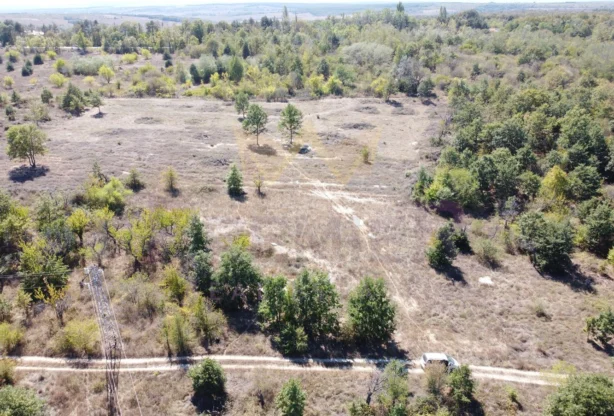 Агенция за недвижими имоти - Имоти Премиер - имот - 1076273, Цена: 22900 EUR