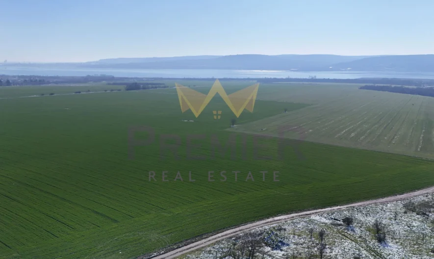 Парцел в с.Тополи, общ. Варна -  - снимка 3 - Имоти Премиер