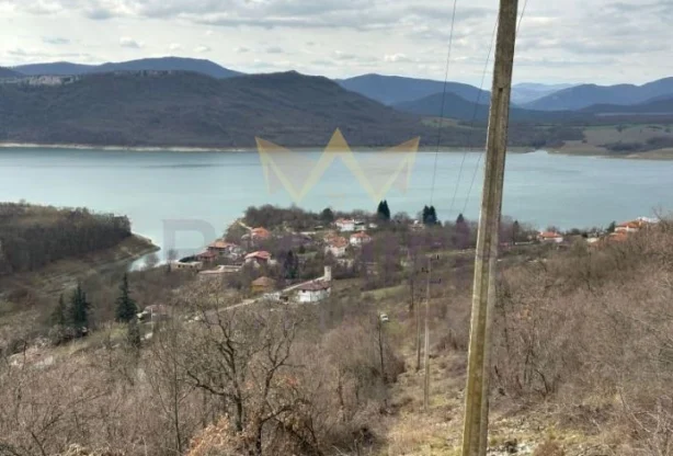 Агенция за недвижими имоти - Имоти Премиер - имот - 900987, Цена: 10000 EUR