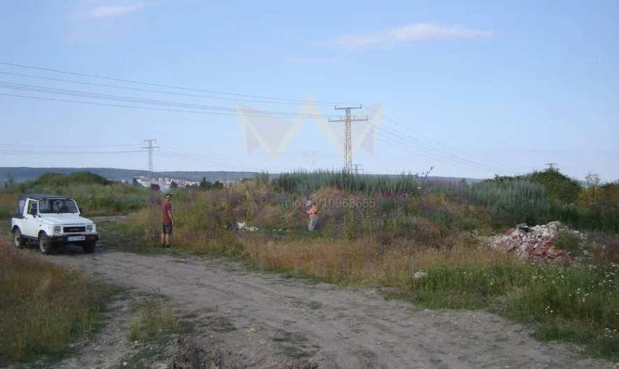 Парцел за продажба с отлична локация в с. Тополи, област Варна. - - снимка 2 - Имоти Премиер