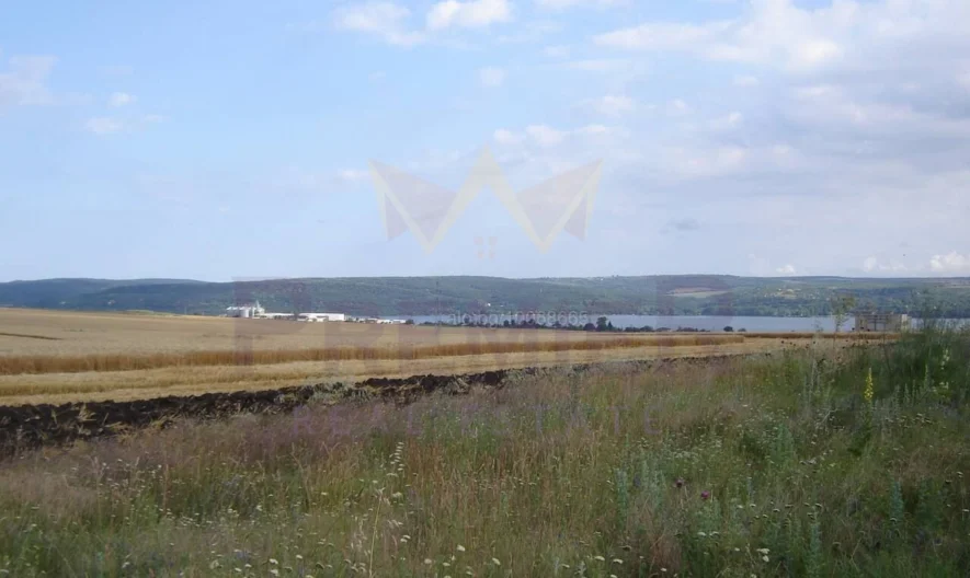 Парцел за продажба с отлична локация в с. Тополи, област Варна. - - снимка 6 - Имоти Премиер