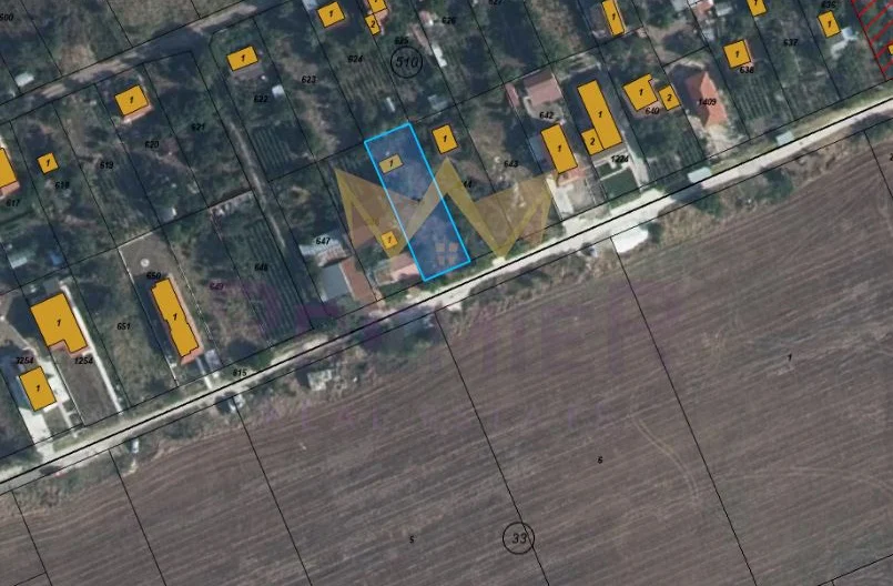 Парцел за продажба в гр. Аксаково -  - снимка 1 - Имоти Премиер