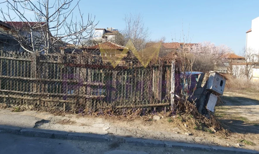 Парцел за жилищно строителство -  - снимка 5 - Имоти Премиер