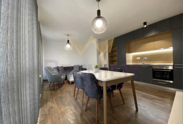 Агенция за недвижими имоти - Имоти Премиер - имот - 1070207, Цена: 800 EUR