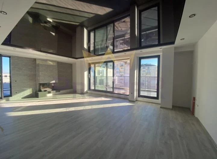 Penthouse TÖBBSZOBÁS lakás Malinova Dolinában -  - snimka 1 - Imoti Premier