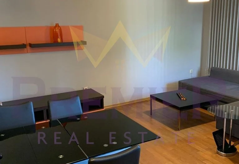 ПЕРФЕКТНО ОБЗАВЕДЕН АПАРТАМЕНТ БРИЗ - - снимка 3 - Имоти Премиер