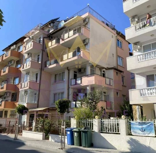 Пететажна, обзаведена къща в Приморско -  - снимка 1 - Имоти Премиер