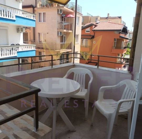 Пететажна, обзаведена къща в Приморско -  - снимка 12 - Имоти Премиер