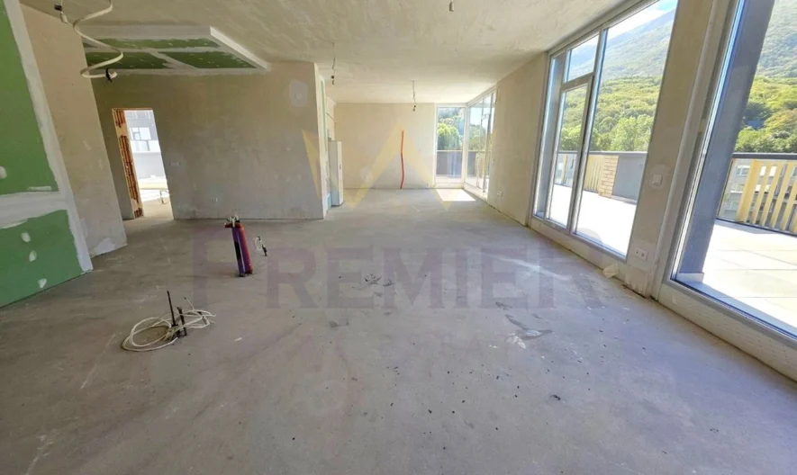 Петстаен пентхаус с четири спални в Бояна - - снимка 5 - Имоти Премиер