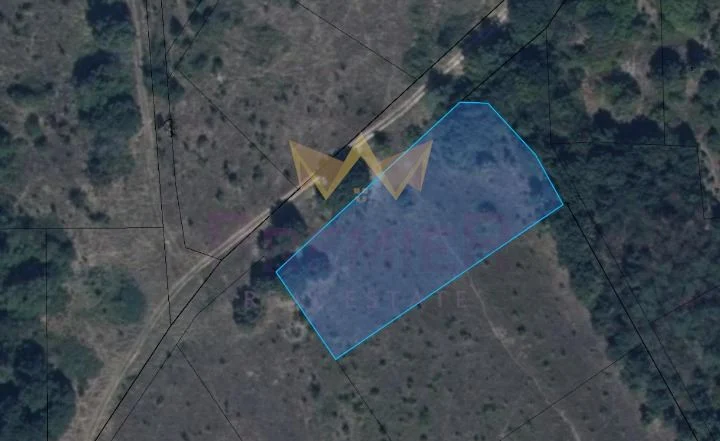 Plot Priselci 2410 sq.m. - - snimka 2 - Imoti Premier