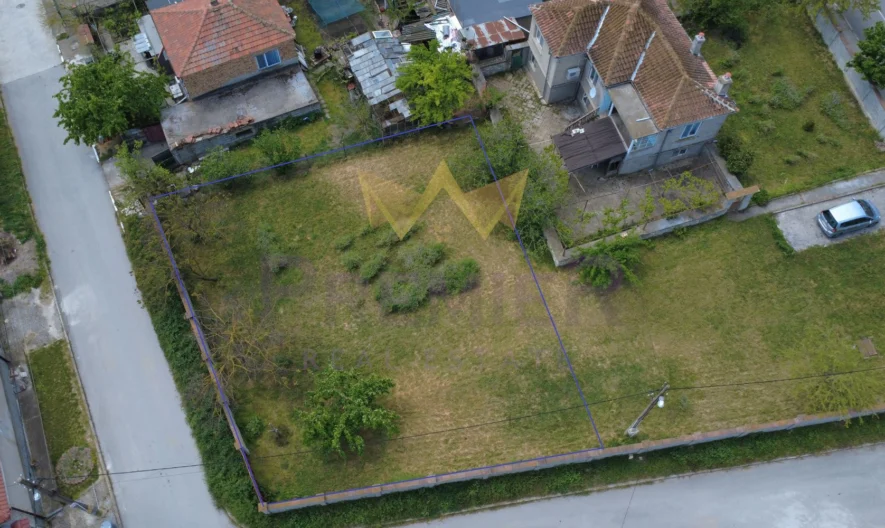 Plot with excellent potential, located in the village of Strashimirovo, Varna region. -  - snimka 4 - Imoti Premier