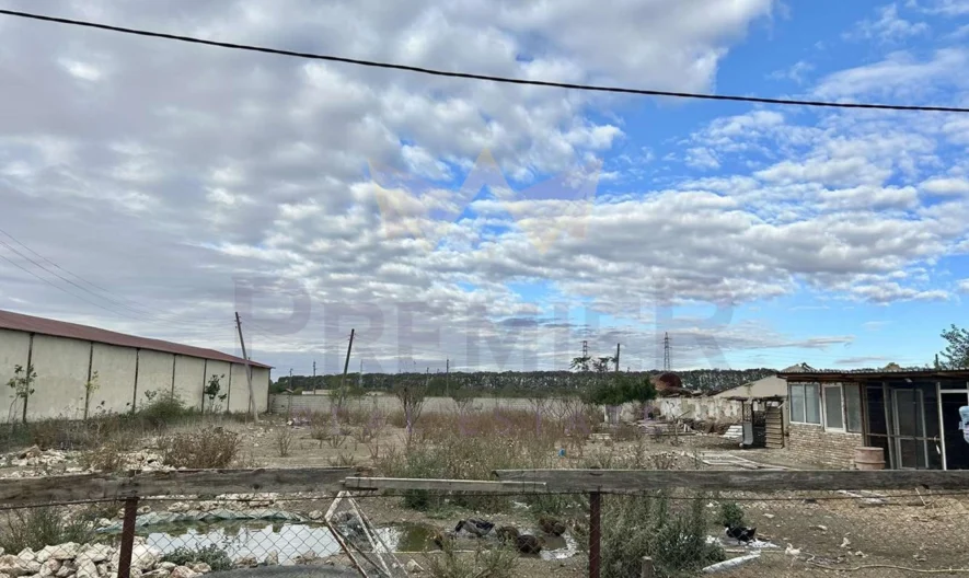 Plot with house in the town of Balchik -  - snimka 2 - Imoti Premier