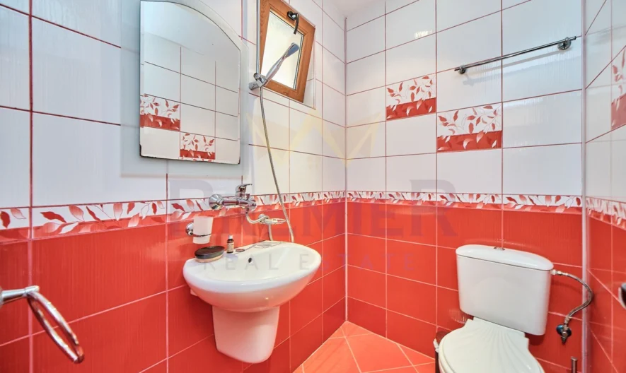 Почивна база в с. Дебелец - - снимка 13 - Имоти Премиер