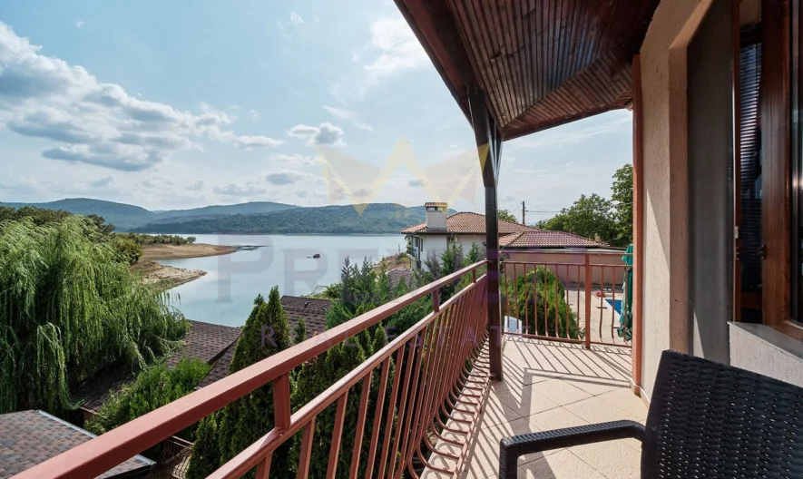 Почивна база в с. Дебелец - - снимка 15 - Имоти Премиер