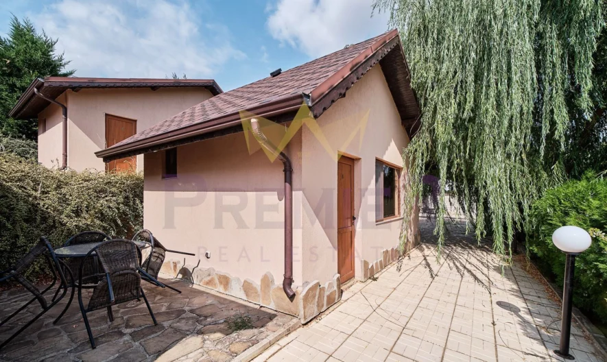 Почивна база в с. Дебелец - - снимка 19 - Имоти Премиер