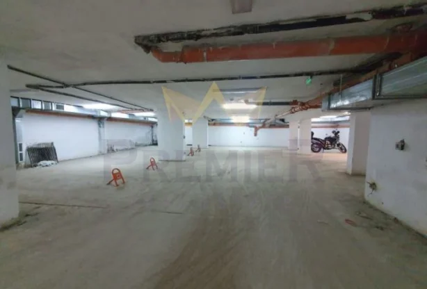 Обява за имот 805463, Площ: 12 м<sup>2</sup>, Цена: 11000 EUR - Гаражи Варна