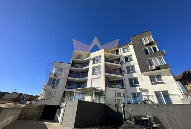 Гаражи Варна - имот - 814891 . 12 м<sup>2</sup>, Цена: 13500 EUR