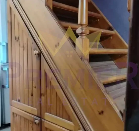 Практична къща (два апартамента с отделни входове) с просторен двор и изключителна локация в с. Котленци, обл. Добрич -  - снимка 18 - Имоти Премиер