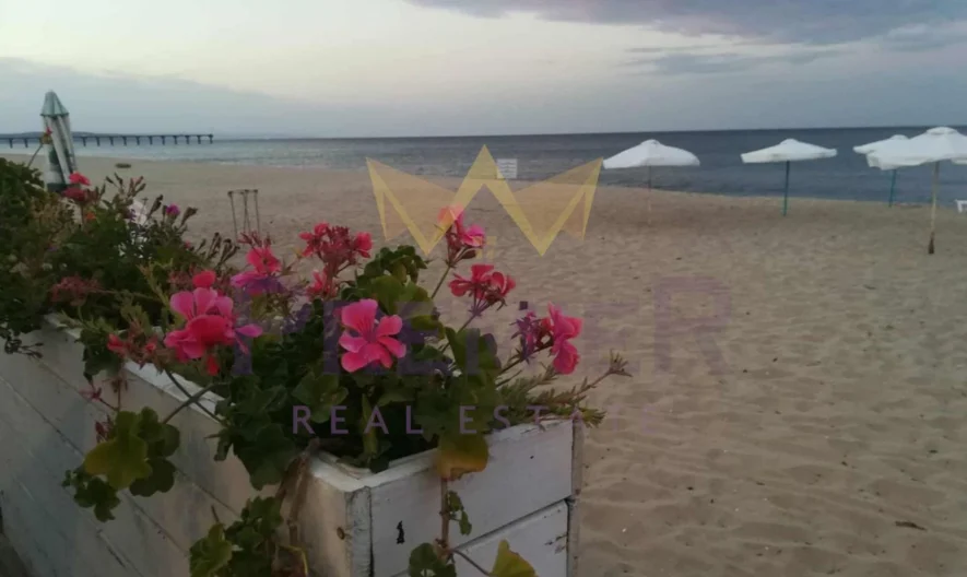 Предлагам за продажба отлично разработено плажно заведение на Южния плаж в Шкорпиловци - - снимка 11 - Имоти Премиер