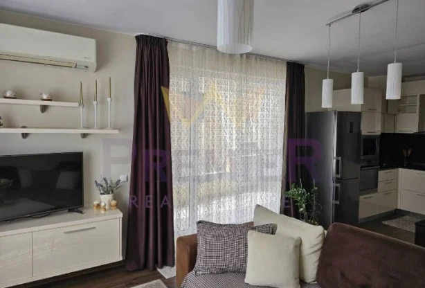 Агенция за недвижими имоти - Имоти Премиер - имот - 1037509, Цена: 242000 EUR