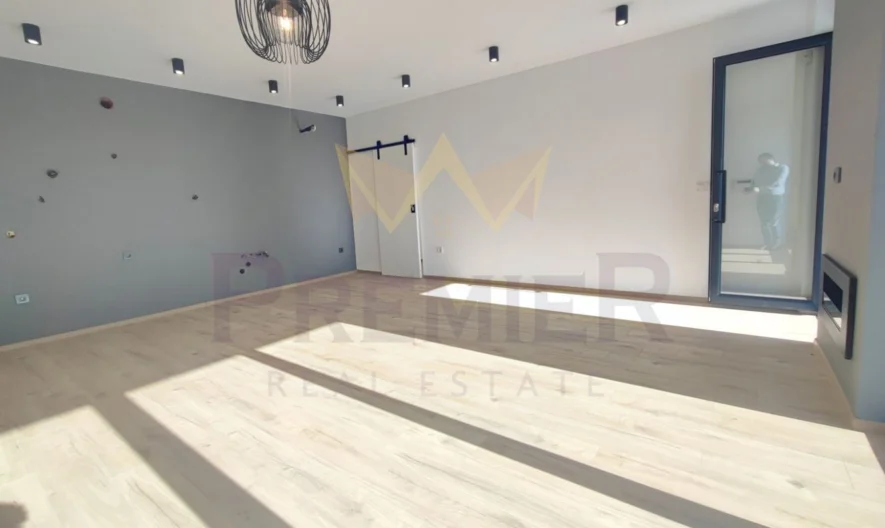 Прекрасна къща - - снимка 10 - Имоти Премиер