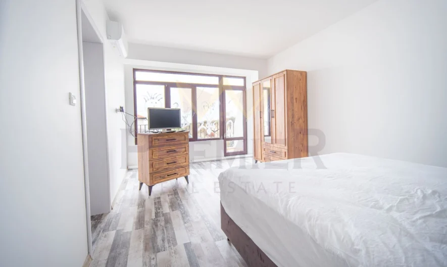 ПРЕКРАСНА КЪЩА С МОРСКА ПАНОРАМА ! МНОГО ДОБРА ЛОКАЦИЯ ! - - снимка 17 - Имоти Премиер