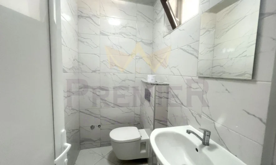 ПРЕКРАСНА КЪЩА С МОРСКА ПАНОРАМА ! МНОГО ДОБРА ЛОКАЦИЯ ! - - снимка 33 - Имоти Премиер