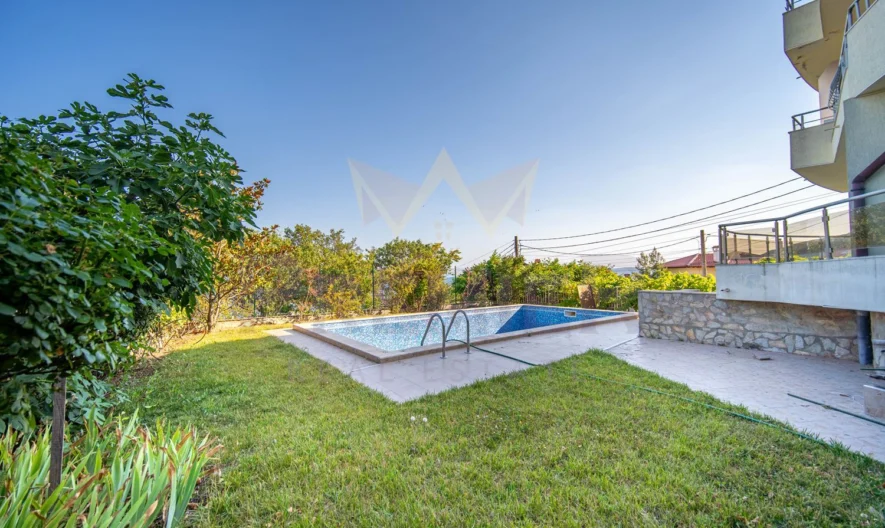 Прекрасна къща с МОРСКА ПАНОРАМА в гр. Балчик! - - снимка 44 - Имоти Премиер