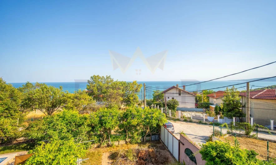 Прекрасна къща с МОРСКА ПАНОРАМА  в гр. Балчик! -  - снимка 50 - Имоти Премиер