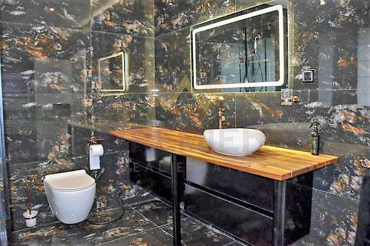 Прекрасна къща в с.Драгичево - - снимка 7 - Имоти Премиер