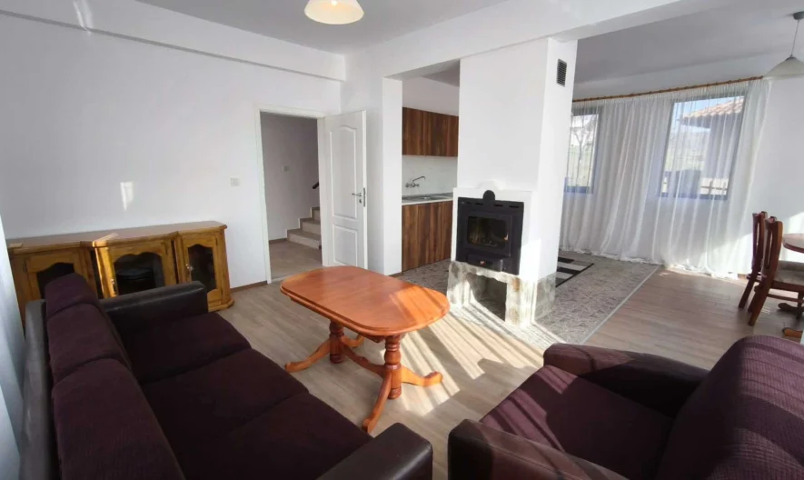 Прекрасна реновирана къща в село Църква ! -  - снимка 10 - Имоти Премиер