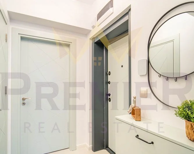 Премиум обзаведен апартамент в идеалния център Варна – дизайнерски ремонт, смарт системи и готов бизнес -  - снимка 11 - Имоти Премиер