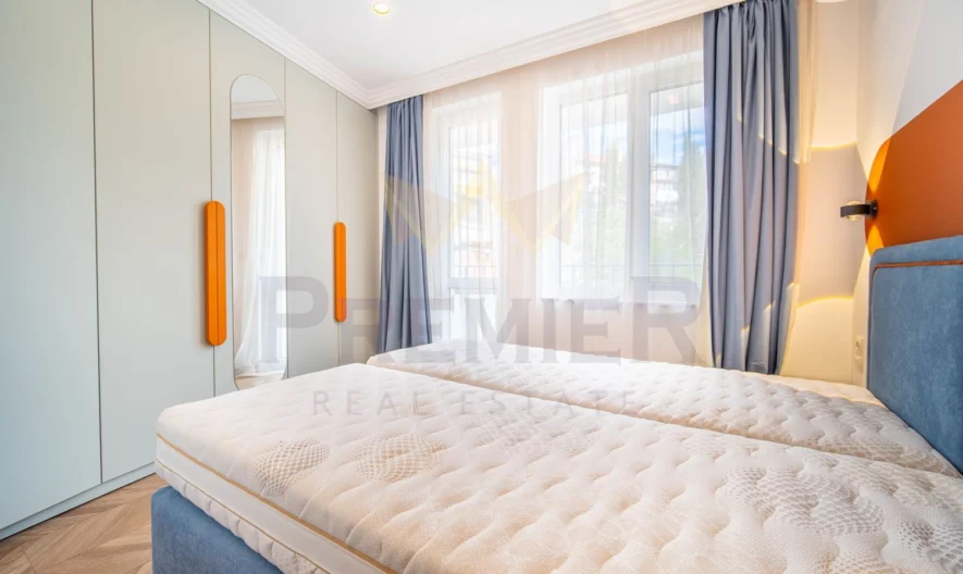 Премиум обзаведен апартамент в идеалния център Варна – дизайнерски ремонт, смарт системи и готов бизнес -  - снимка 7 - Имоти Премиер