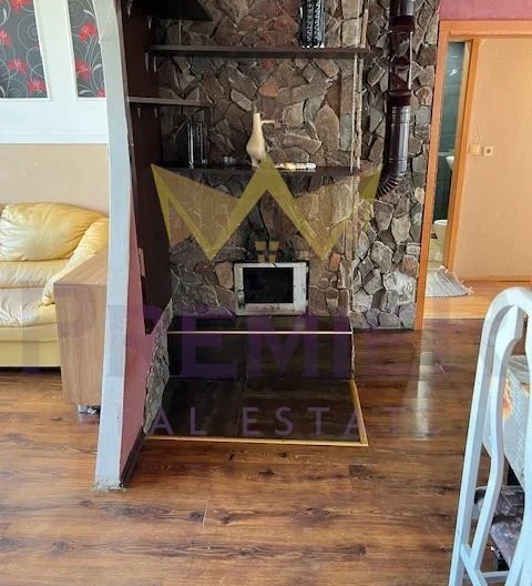 Преустроен тристаен апартамент на четиристаен в ж.к. Люлин 7 -  - снимка 10 - Имоти Премиер