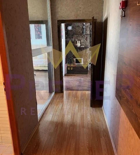 Преустроен тристаен апартамент на четиристаен в ж.к. Люлин 7 -  - снимка 9 - Имоти Премиер