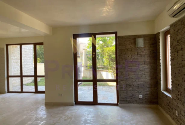 Агенция за недвижими имоти - Имоти Премиер - имот - 1059445, Цена: 330000 EUR