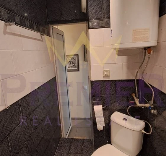Продава 2-стаен апартамент Възраждане 2 Варна - - снимка 13 - Имоти Премиер