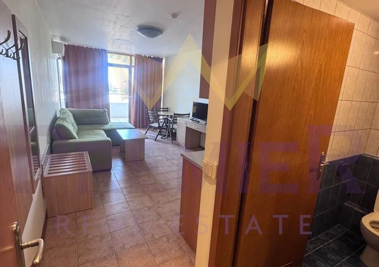 ПРОДАВА 2-СТАЕН В к.к. СЛЪНЧЕВ БРЯГ – 1 ЛИНИЯ МОРЕ -  - снимка 4 - Имоти Премиер