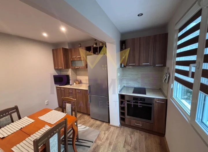 Продава 3 – стаен апартамент ,жк. Вл. Варненчик, гр. Варна -  - снимка 5 - Имоти Премиер