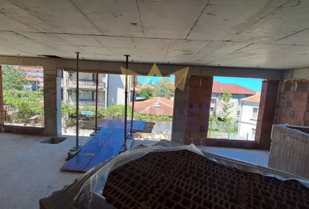 Агенция за недвижими имоти - Имоти Премиер - имот - 1218691, Цена: 140000 EUR