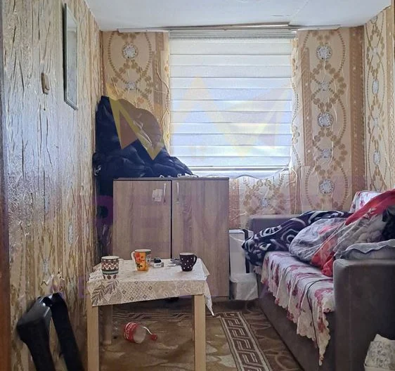 Продава два етажа от къща Аспарухово гр. Варна - - снимка 14 - Имоти Премиер