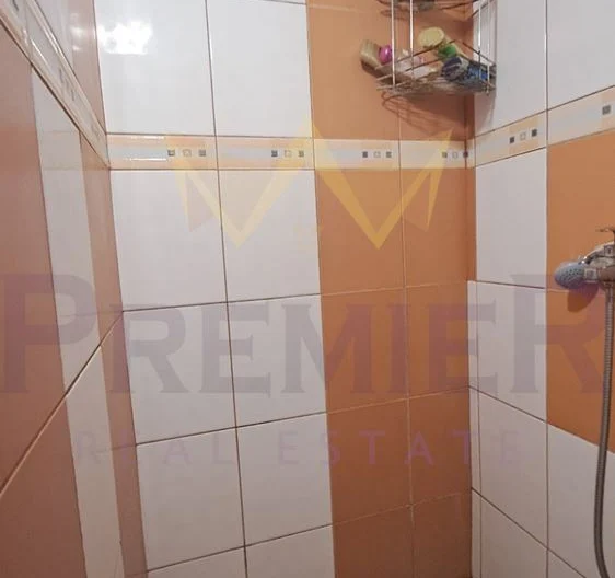 Продава два етажа от къща Аспарухово гр. Варна - - снимка 4 - Имоти Премиер